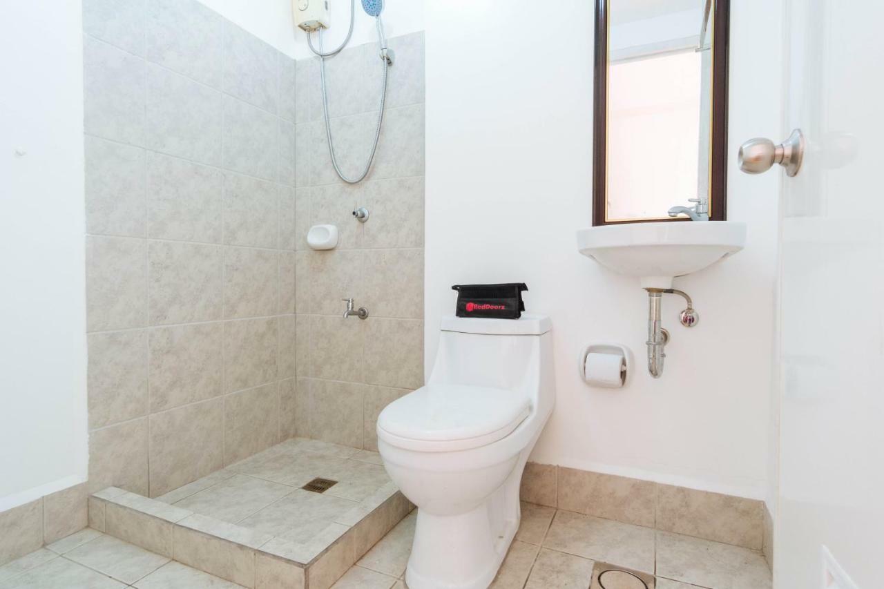 Reddoorz Premium @ Amaia Skies Avenida 마닐라 외부 사진